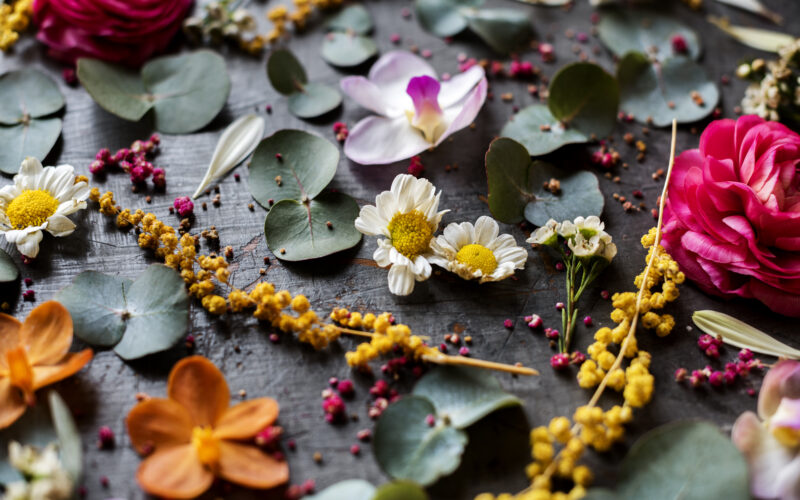 Die perfekte Blumendekoration für besondere Anlässe: Blütenpracht mit Stil