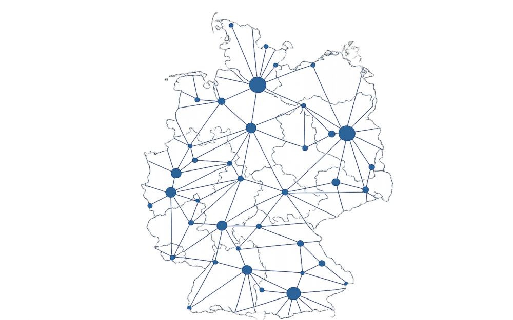 <p>Im Februar 2020, zum denkbar ungünstigsten Zeitpunkt, starten wir mit unserem Locationportal eventano in die Welt der Events. Pünktlich zur Coronakrise listeten wir die ersten Locations auf unserem Portal, danach war erst einmal Schluss – ohne Events keine Kunden.</p>
<p>Aber wir geben nicht auf, denn wir sehen die Chance in der Krise, haben eine Vision – Deutschlands kundenorientiertestes Locationportal sein und echte Bedürfnisse erfüllen. Aus Sicht eines Locationbetreibers haben wir dafür die besten Voraussetzungen.</p>
<p>&nbsp;</p>
<p><strong>Deutschlands zweitgrößtes Locationportal</strong></p>
<p>&nbsp;</p>
<p>Wir nutzen die Pandemie, um uns auf unser Produkt zu konzentrieren. Wir setzen auf starkes SEO und gute Google Platzierungen, bauen die Funktionalitäten der Webseite aus und optimieren den Kundenbereich.<br />
So sind wir 2022 mit 6.000 Eventlocations und 90.000 Seitenaufrufen im Monat zum zweitgrößten Locationportal Deutschlands geworden.</p>
