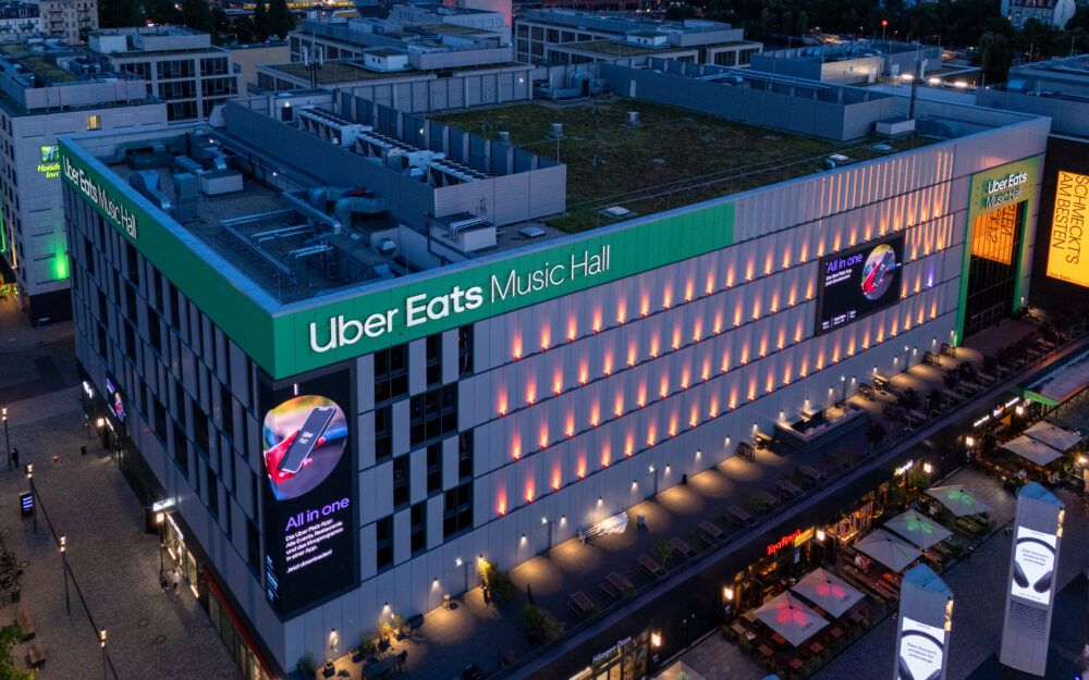 Uber Eats Music Hall in Berlin mieten | eventano